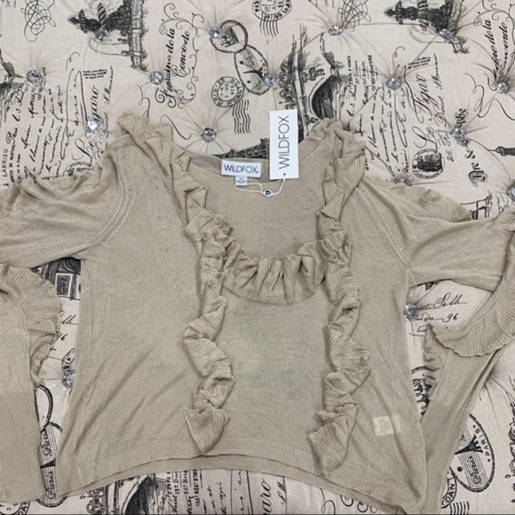 WILDFOX Camilla Ruffled Sweater - Picture 3 of 6